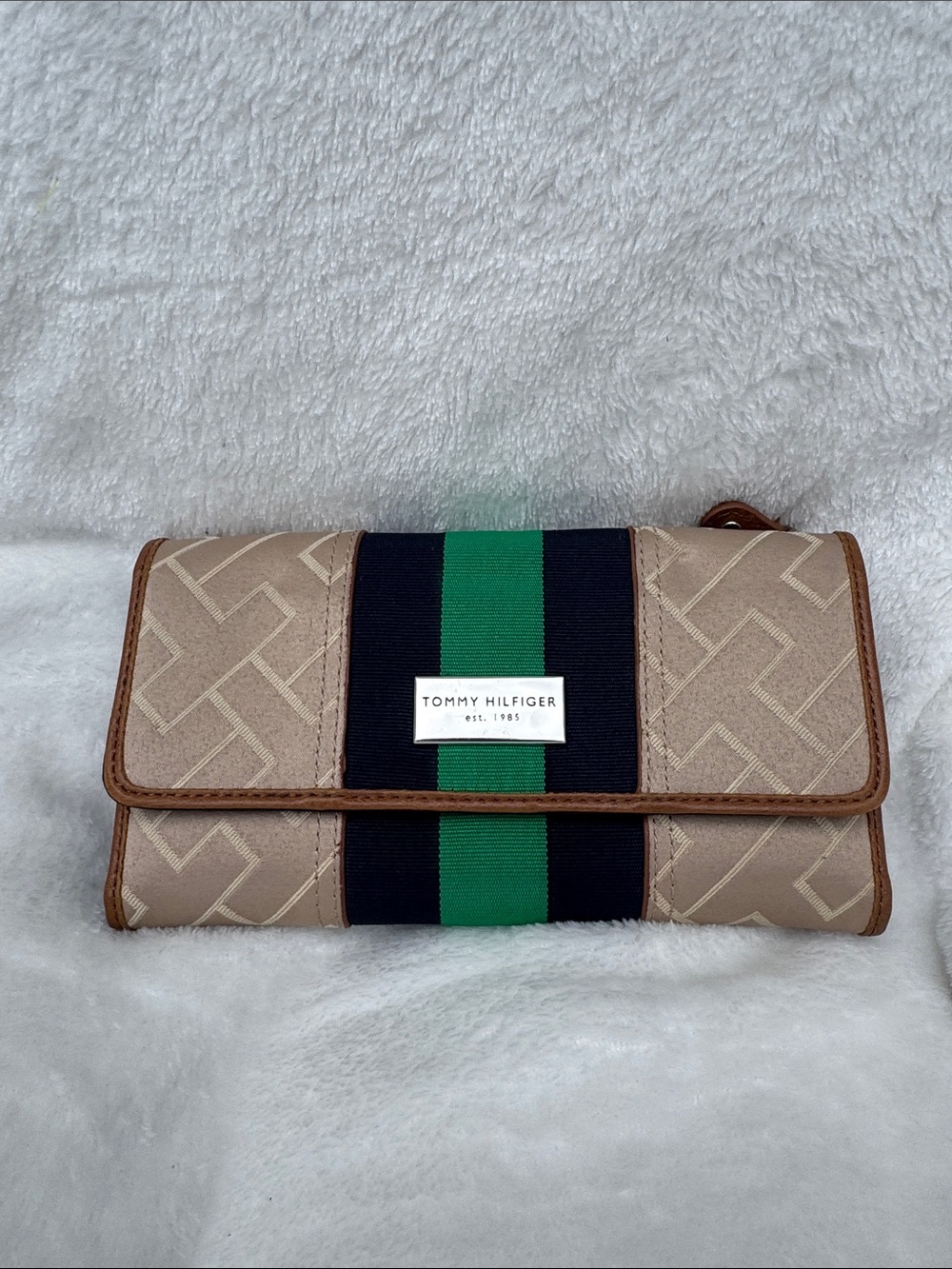 Tommy Hilfiger Beige Wallet with Green and Navy Stripe